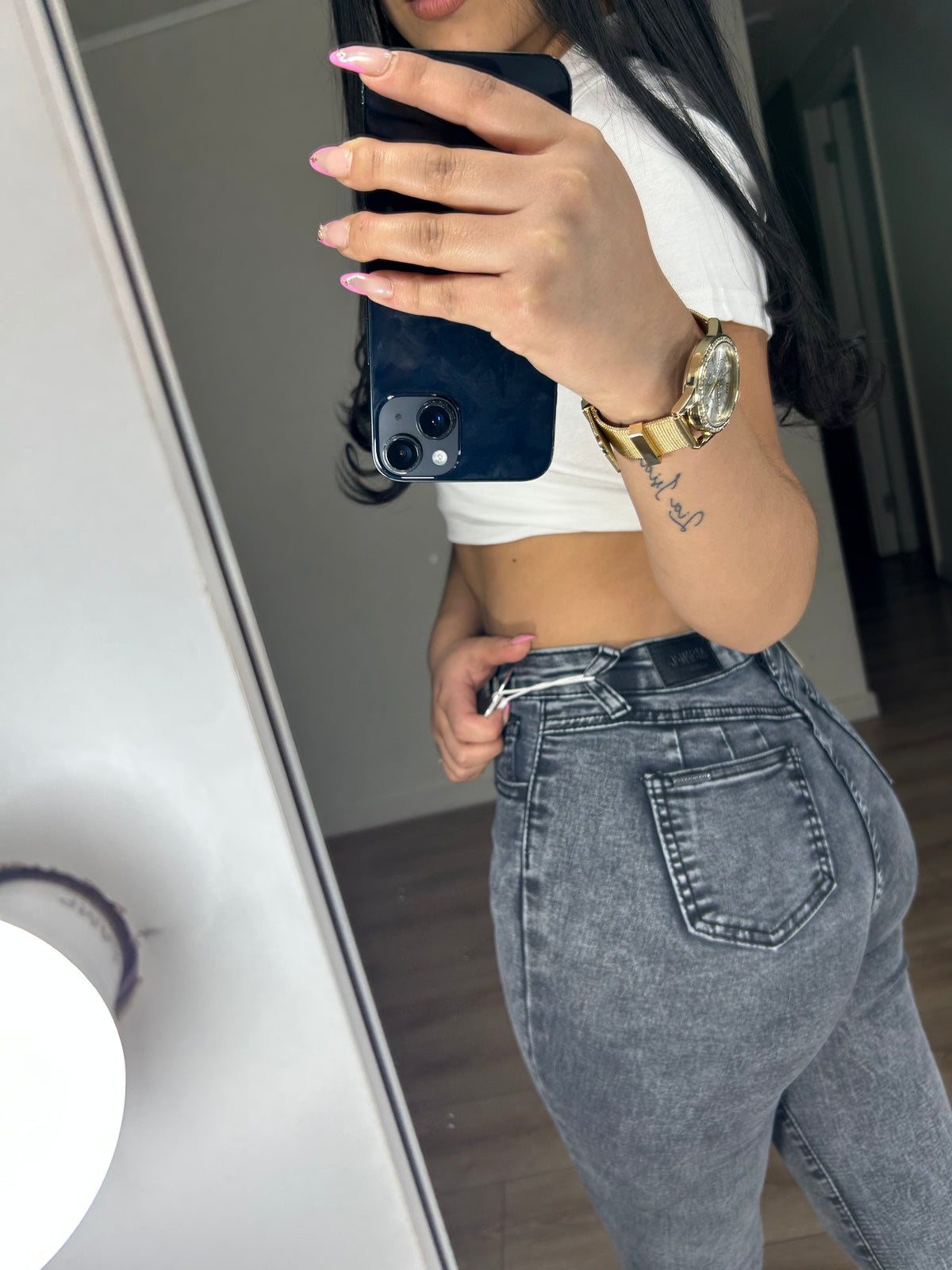 SKINNY VICTORIA