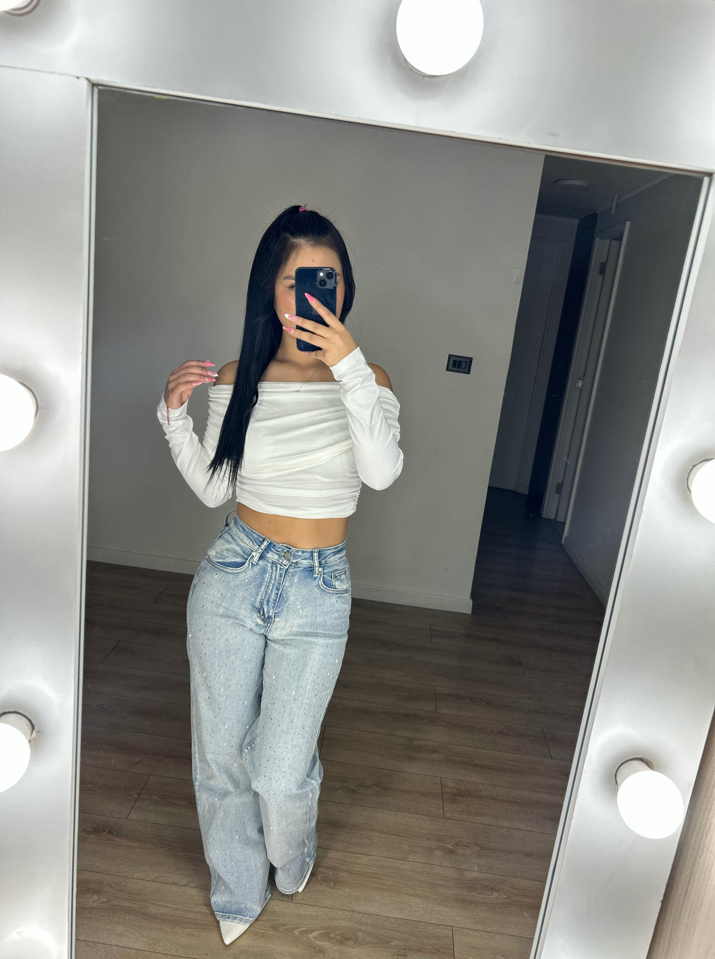 JEANS BRILLO ESTILO FN