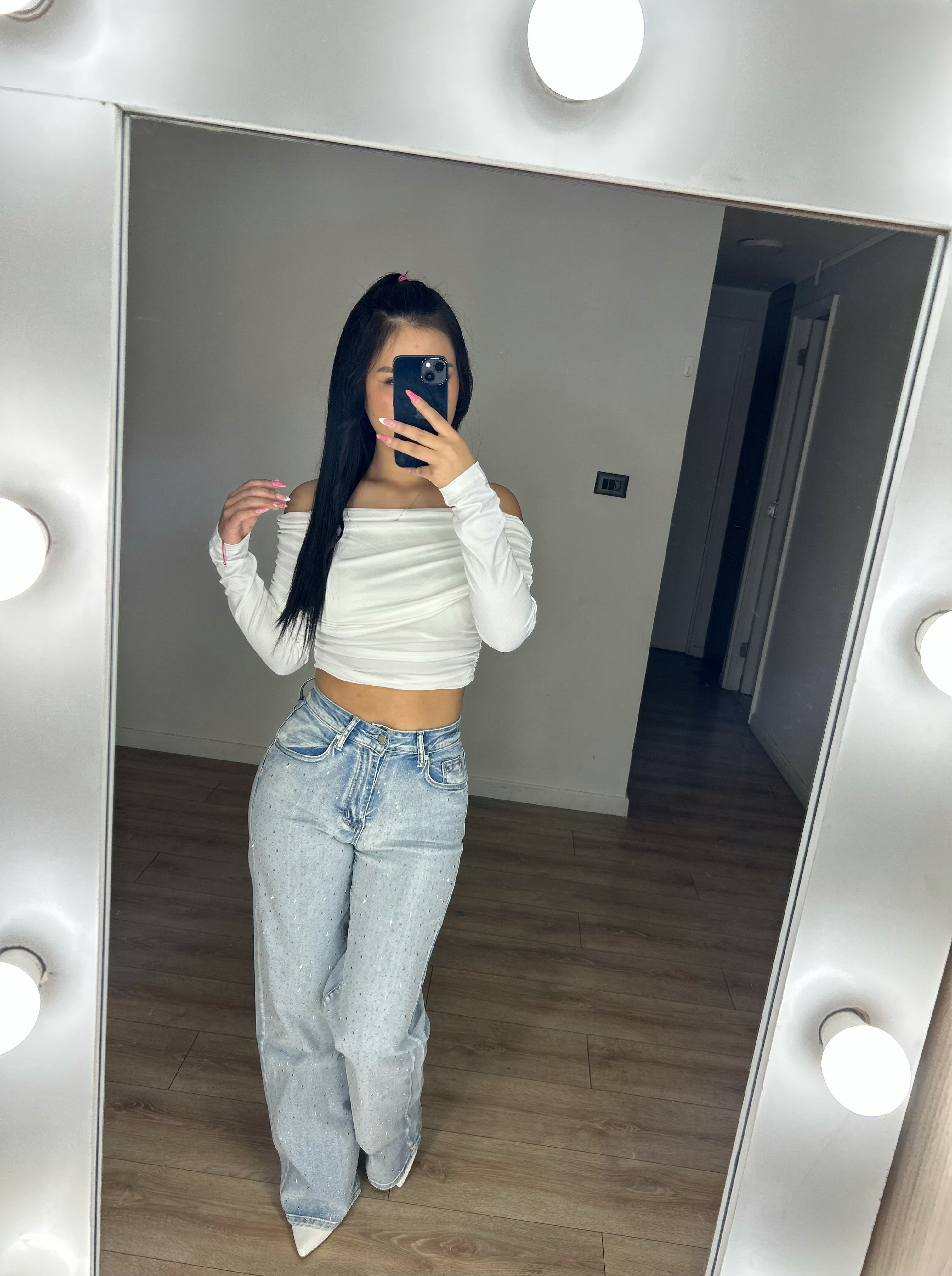 JEANS BRILLO ESTILO FN