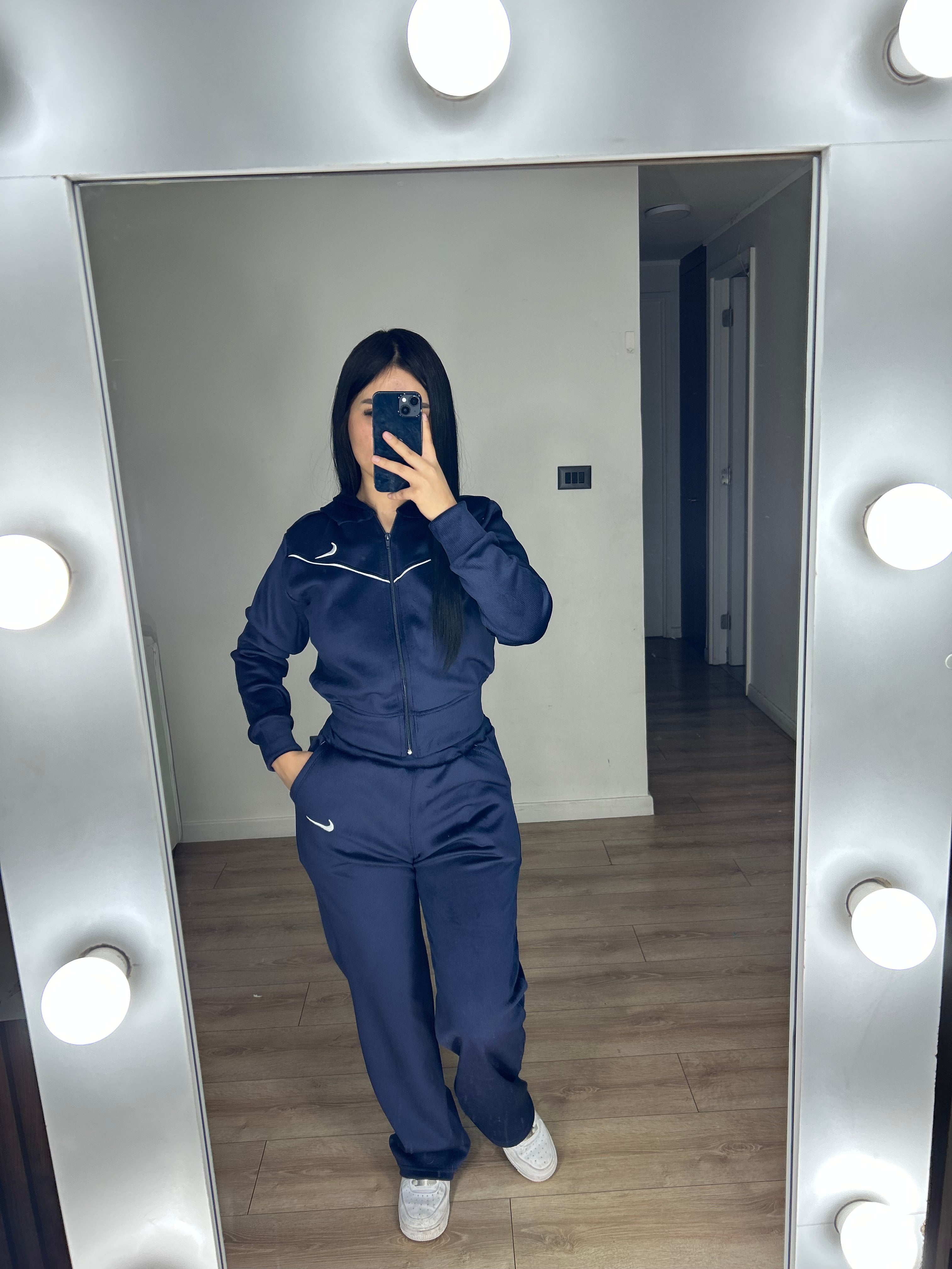 CONJUNTO ESTILO NIKE