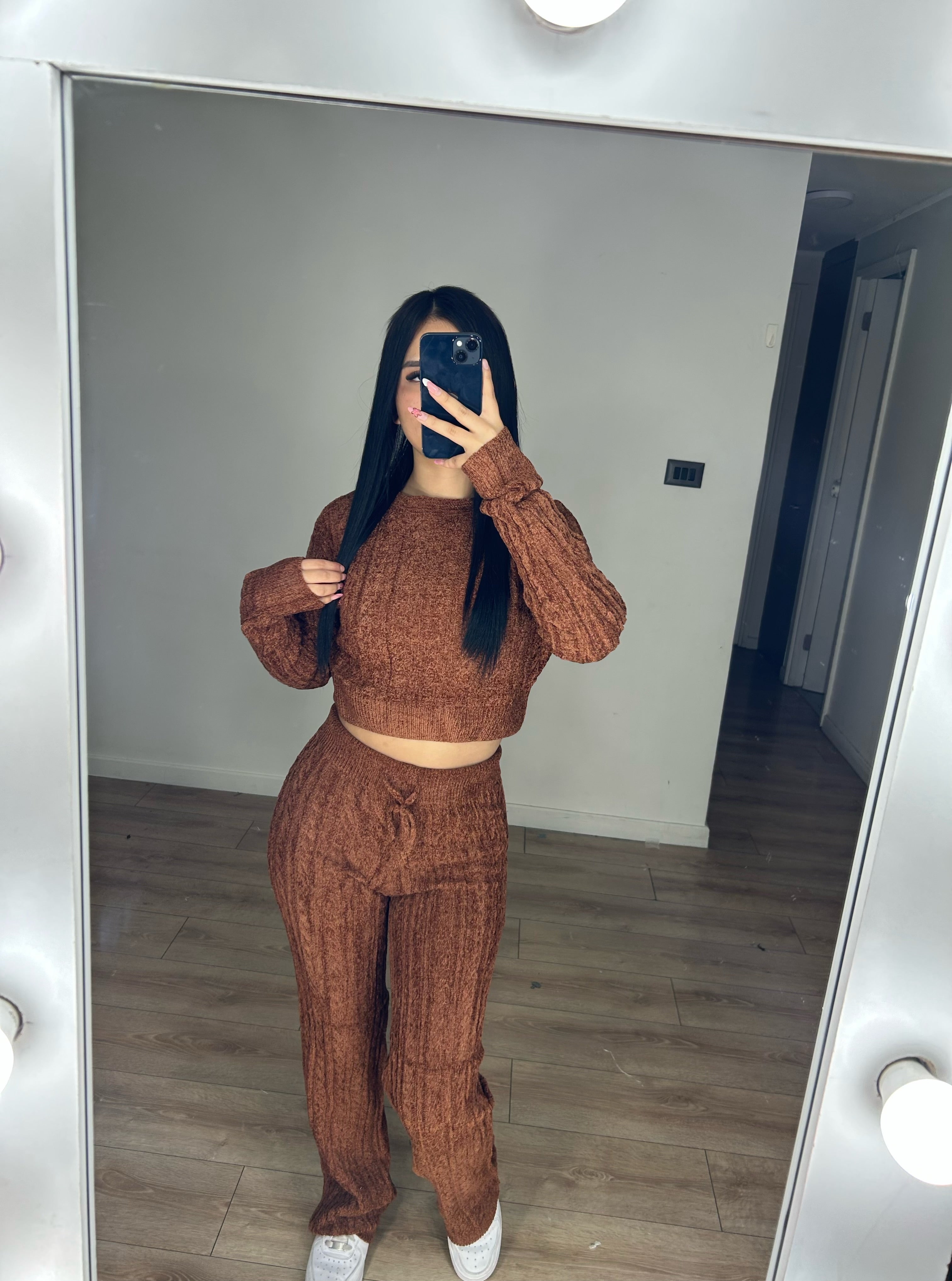 CONJUNTO FLARE CHENILLE