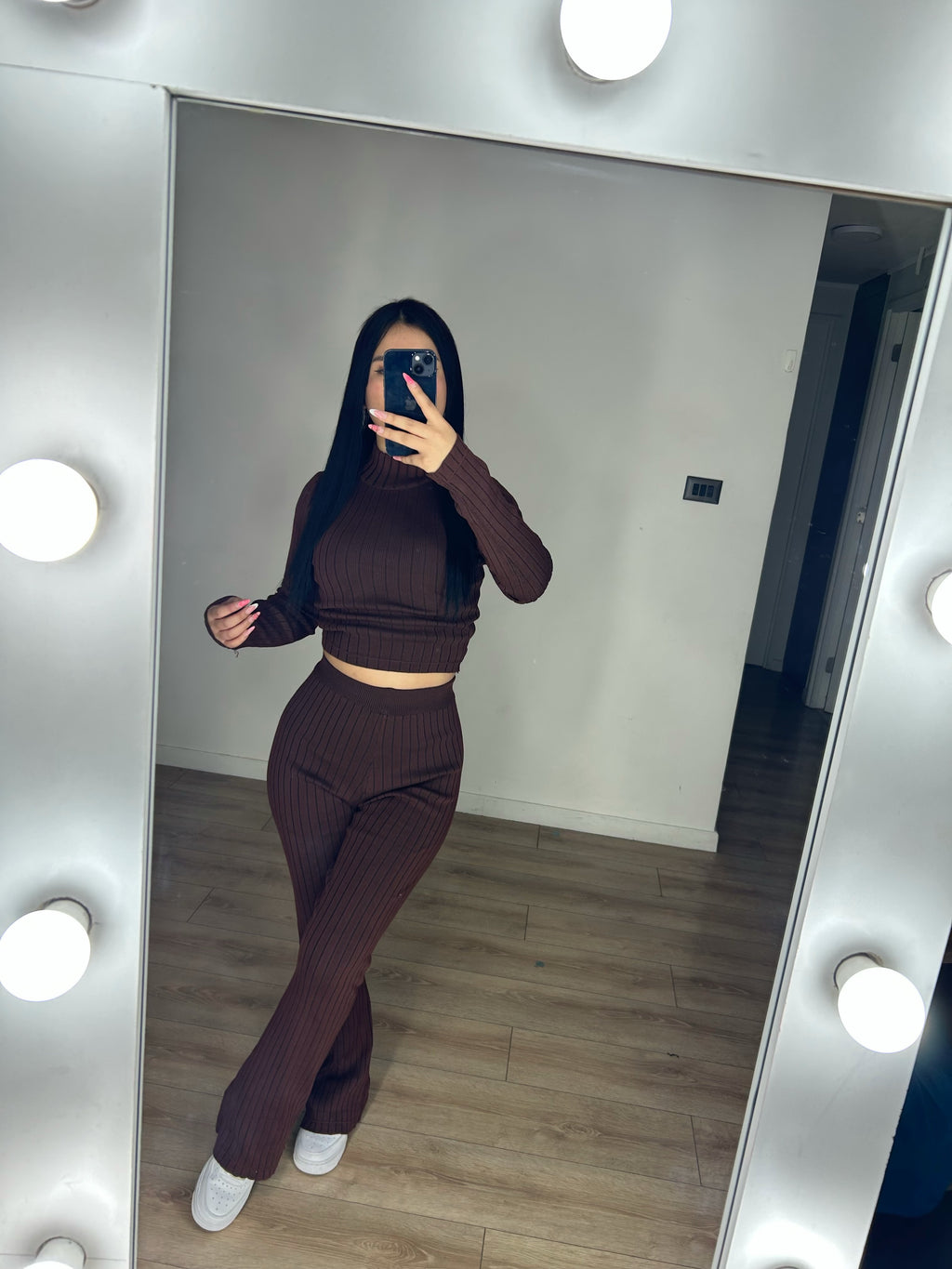 CONJUNTO LANILA