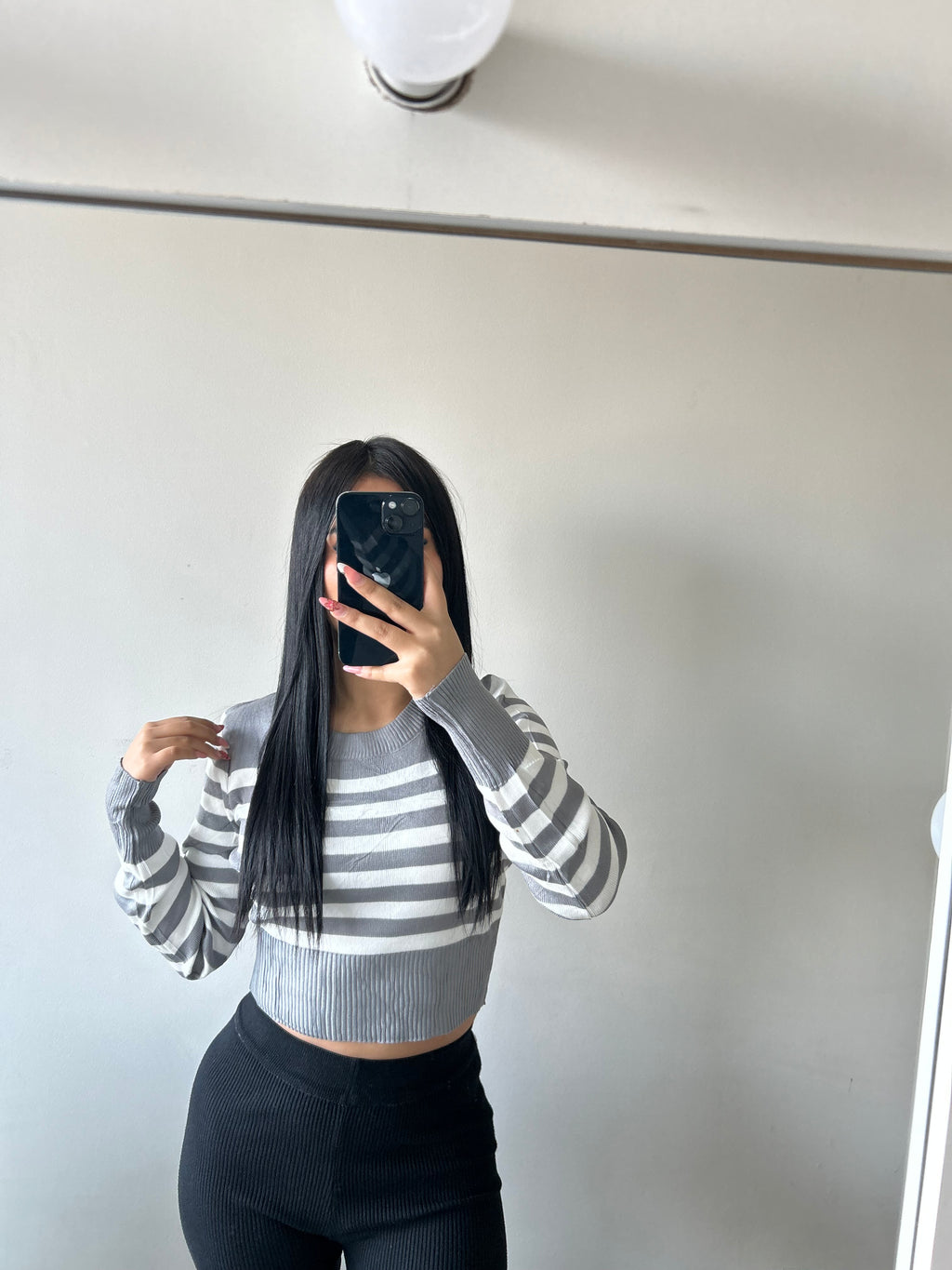 SWEATER LINEAL #3
